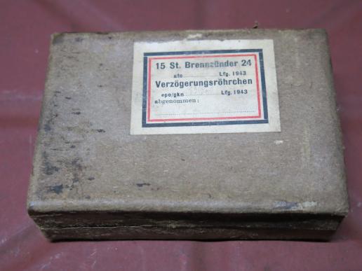 German Wehrmacht 15 St. Brennzünder 24 atc 1943 Empty Cardboard Box.