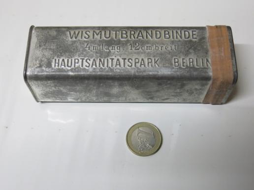 German Wehrmacht Medical Wismutbrandbinde Band For Fire Wounds In Metal Container Never Used.