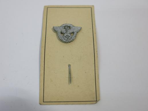 German Police Pin On Its Original Cardboard With Maker Stamp. (2)