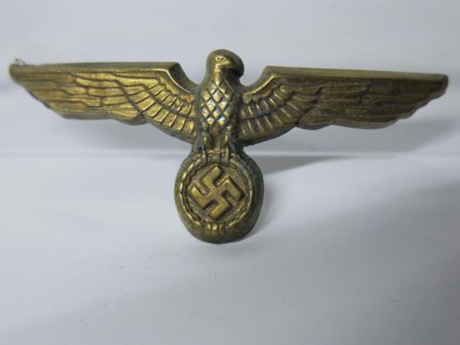 German Kriegsmarine Cap Eagle Gold Metal Colour. (4)