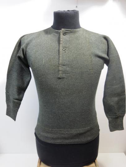 German Wehrmacht Pull Over Italian Wool Two Buttons Neck. (20)