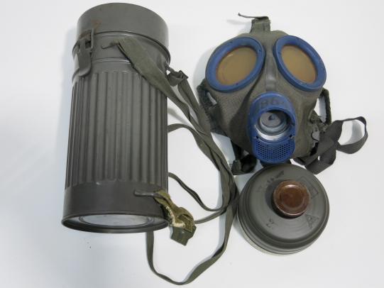 German Luftschutz AUER Gas Mask Set 1943-1944 Rare As Found.