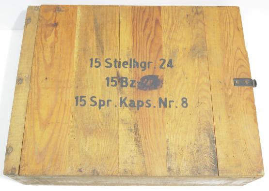 German Wehrmacht Stielhandgranate M24 Kiste Stickgrenades Wood Box, Wonderful Condition W. Stencils And Label.