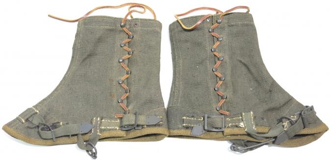 German Wehrmacht/Waffen SS Styrian Gamaschen Gaiters For Gebirgsjäger MINT Size II Painted Hardware Variation.