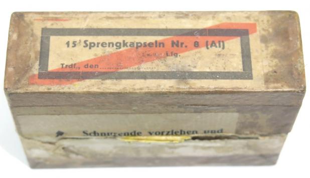 German Wehrmacht Sprengkapseln Nr. 8 Full Box No Date, Inert.