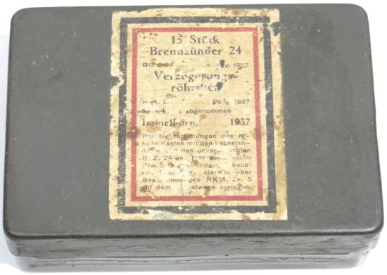 German Wehrmacht 15 Stück Brennzünder 24 BZ24 RR 217 37 Tin Box Nice Condition And Hard To Find So Early, Empty.