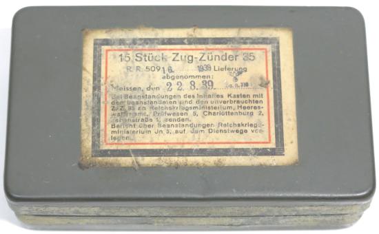 German Wehrmacht 15 Stück Zug Zünder 35 ZZ35 Tin Box In Wonderful Condition And Rare Maker Mark, 1939, Empty.