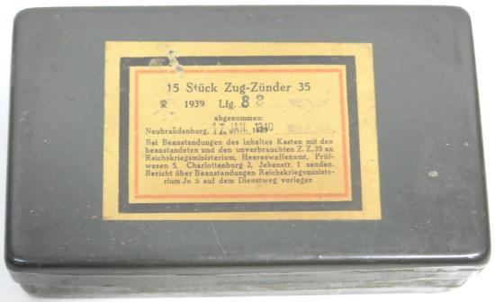 German Wehrmacht 15 Stück Zug Zünder 35 ZZ35 Tin Box In Wonderful Condition 1939, Empty.