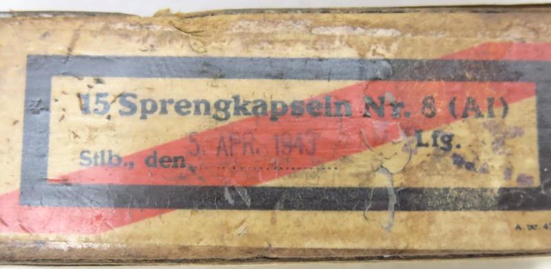 German Wehrmacht Sprengkapseln Nr. 8 Full Box 5 April 43 Dated, Inert.