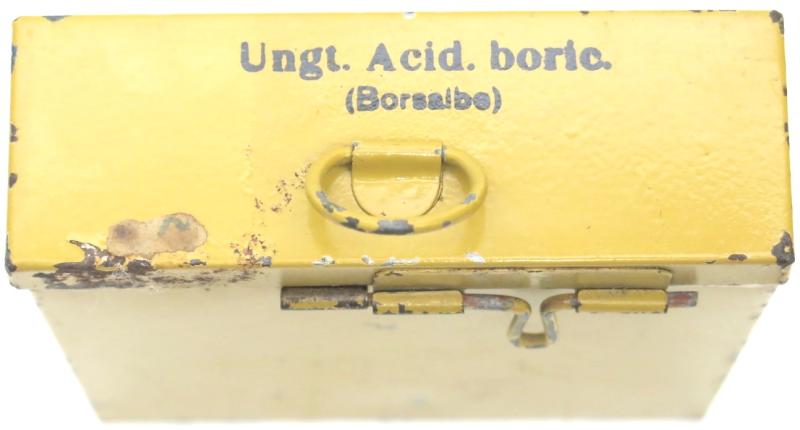 German Wehrmacht Ungt. Acid. boric. (Borsalbe) Medical Yellow Box For Lazarette Field Hospital, Nice Box In Very Good Condition.