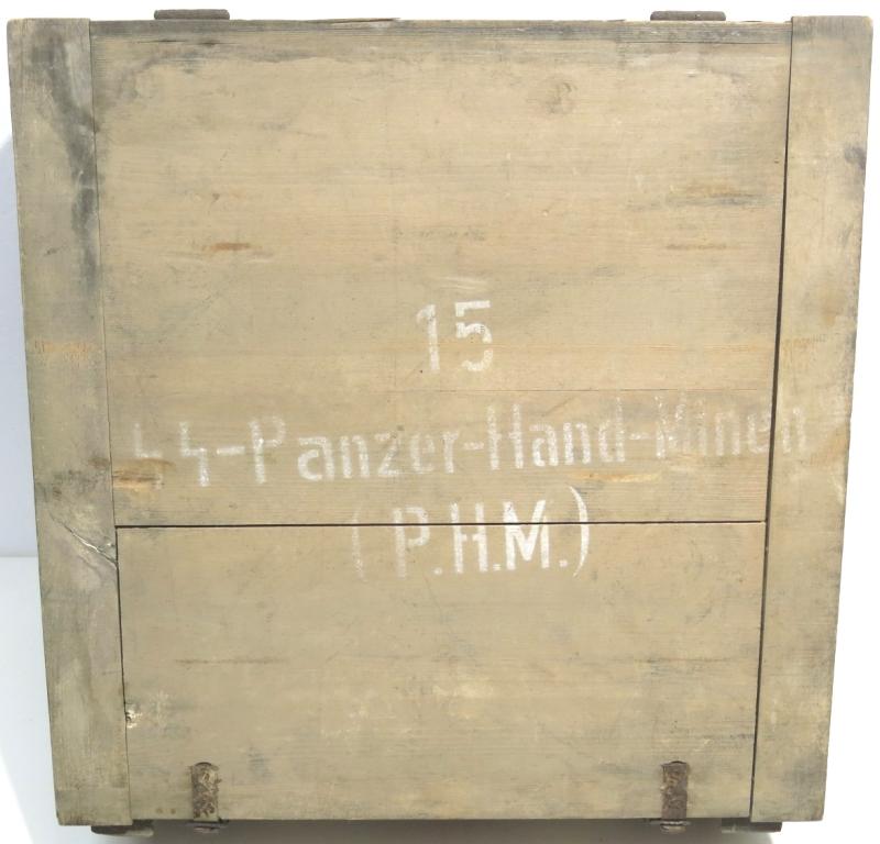 German Waffen SS 15 SS-Panzer-Hand-Minen (P. H. M.) Wood Box 1944 Completely Untouched.