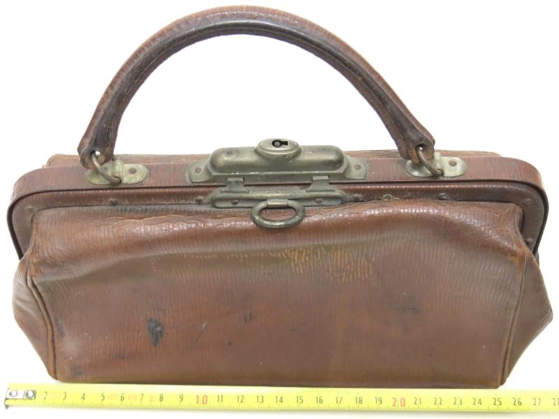 Germany Wartime Period Civilian Doctor Medical Bag, 1930s-1940s.
