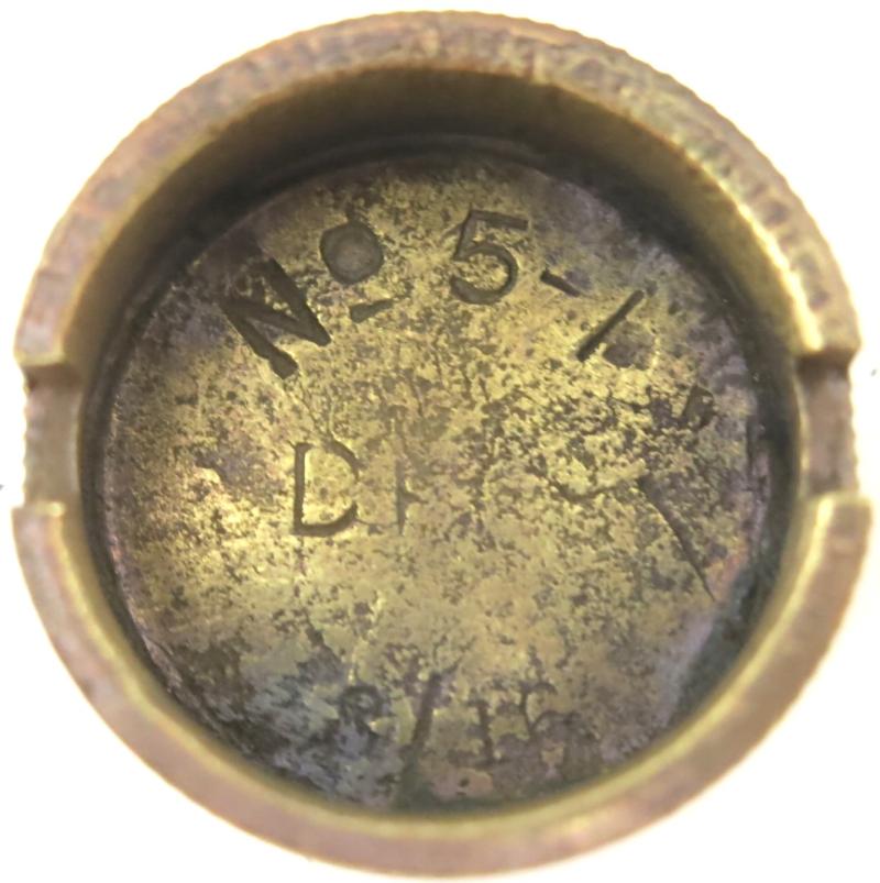 British WWI Mills Nº 5 - I Base Plug D.F.Cº 8/16 In Brass.