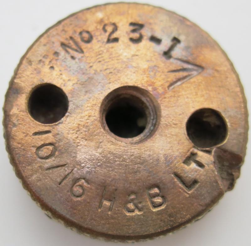 British WWI Mills Nº 23 - I 10/16 H & B LTD Base Plug In Brass.