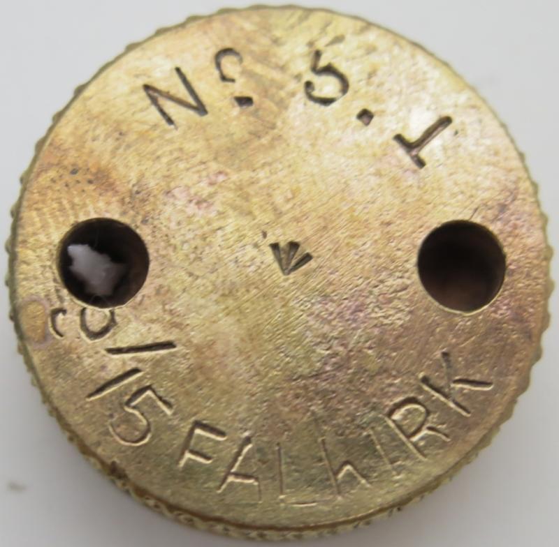 British WWI Mills Nº 5. 1 9/15 FALKIRK Base Plug In Brass.