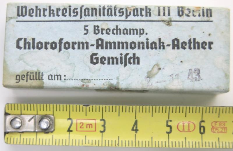 German Wehrmacht Sanitär Medical 5 Brechamp. Chloroform-Ammoniak-Aether Gemisch Wehrkreissanitätspark III Berlin 1943 Medical Empty Box Hard To Find.