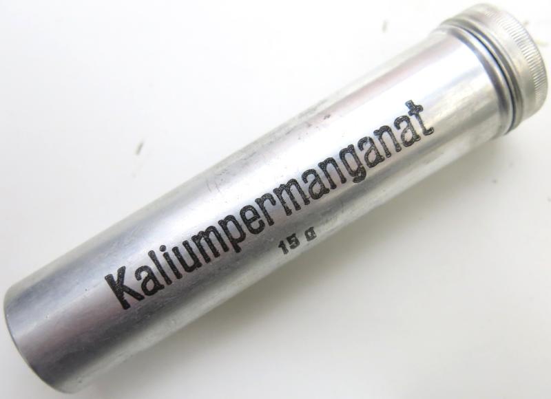 German Wehrmacht Sanitär Aluminium Tablettenröhrchen Medical Pills Tube Kaliumpermanganat 15 g, Empty.