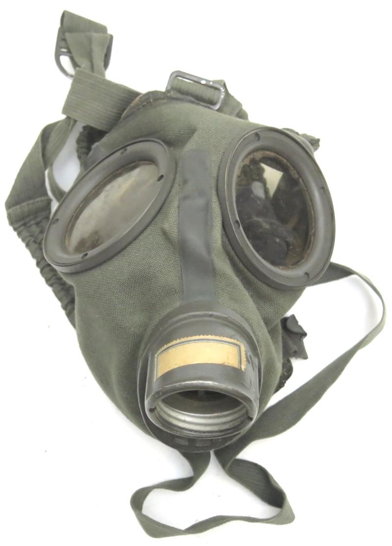 German Reichwehr - Legion Condor - Wehrmacht Gas Mask GM30 Early Model Draeger 1937, Rare.