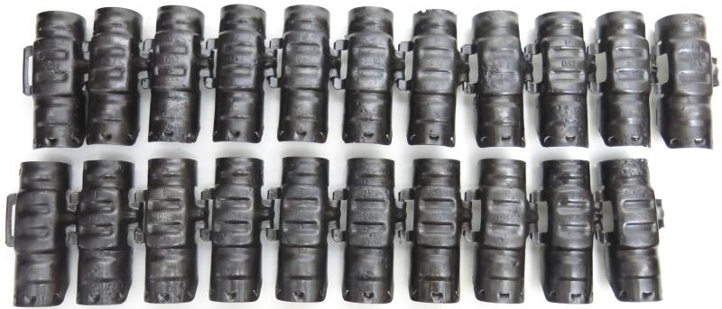 German Luftwaffe 2 cm Patronen MG151/20 Gurtglieder Round Belt Links bsz P.