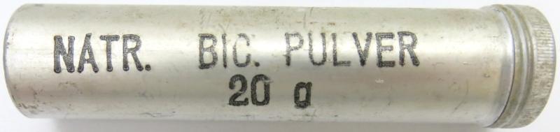 German Wehrmacht Sanitär Aluminium Tablettenröhrchen Medical Pills Tube NATR. BIC. PULVER Natrium Bicarbonic 20 g, Full.