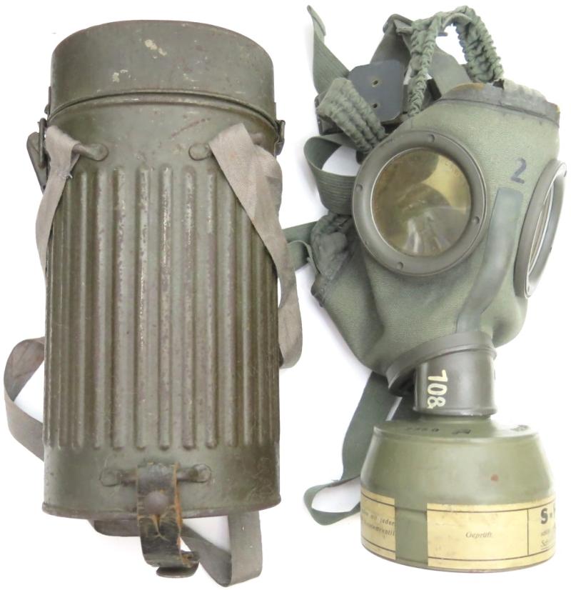 German Luftschutz Dräger Draeger Gas Mask Set In Feldgrau Colour 100% Matching 1938.