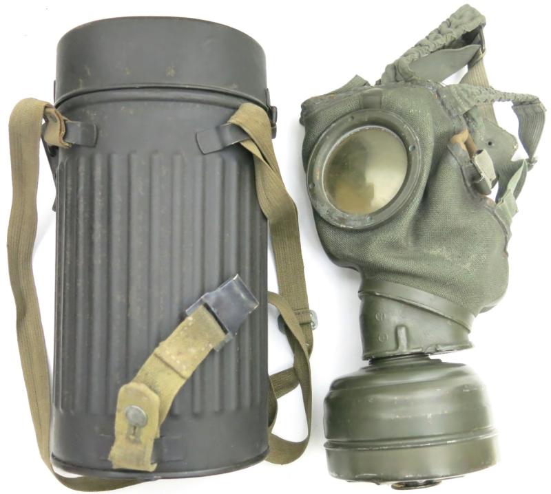 German Luftschutz Matching Dräger Draeger byd Gas Mask Set In Luftwaffe Dark Blue Colour Can, Rare!!!