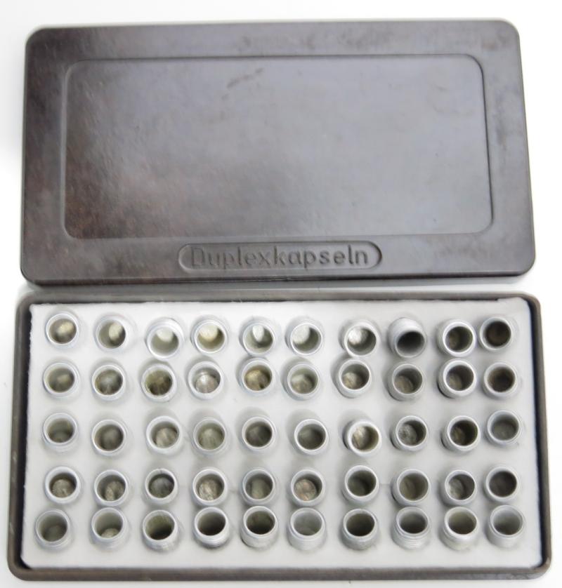 German Wehrmacht/Luftwaffe Duplexkapseln Bakelite Box, Transport For 2 cm Flak, MG151/20, MGFF, etc, Detonators, 1939.