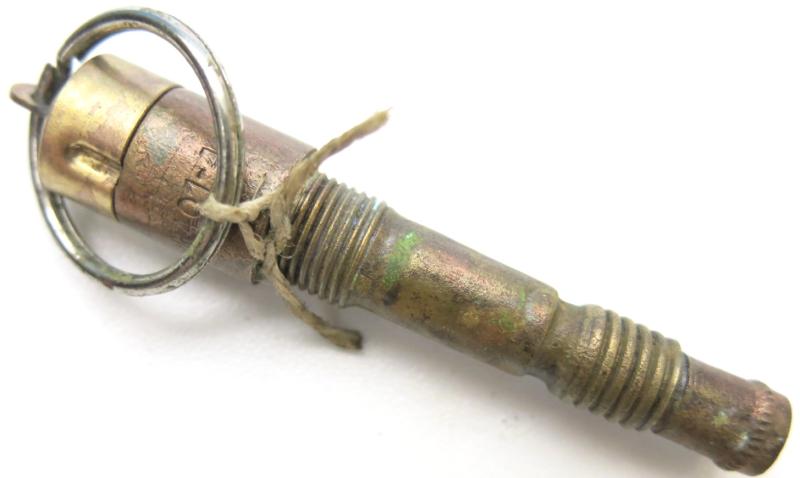 German Wehrmacht Zündschnuranzünder 29 ANZ29 RR 401-40 Complete With Wicks Adapter, Inert.