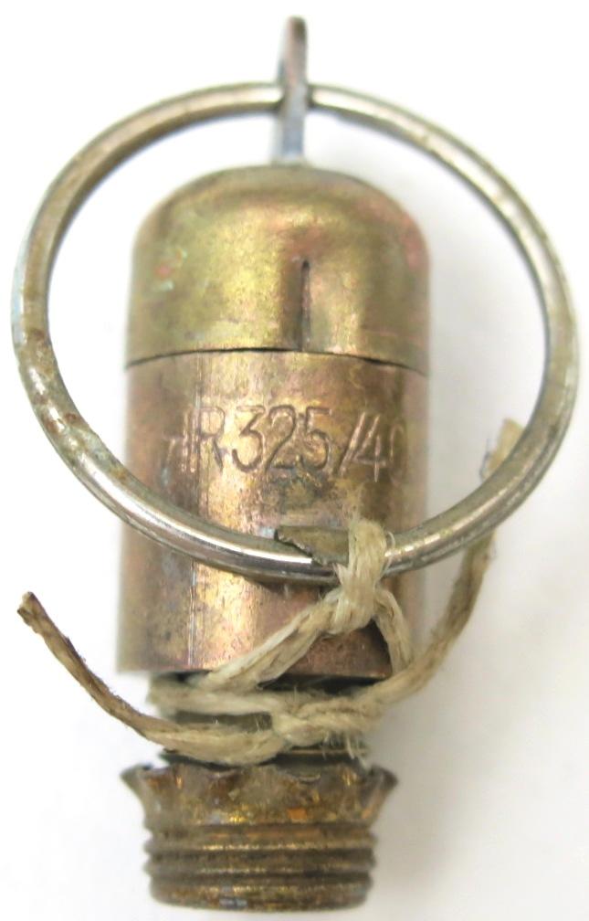 German Wehrmacht Zündschnuranzünder 29 ANZ29 RR 325/40 Complete With End Cap, Inert.