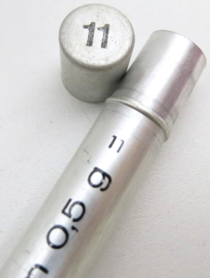 German Wehrmacht Sanitär Aluminium Tablettenröhrchen Medical Pills Tube Tannalbin 0.5 g, Empty.