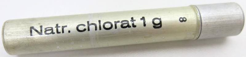German Wehrmacht Sanitär Aluminium Tablettenröhrchen Medical Pills Tube Natr. chlorat. 1,0 g, Empty.