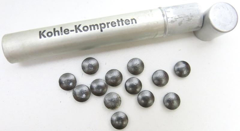 German Wehrmacht Sanitär Aluminium Tablettenröhrchen Medical Pills Tube Kohle-Kompretten, Half Empty.