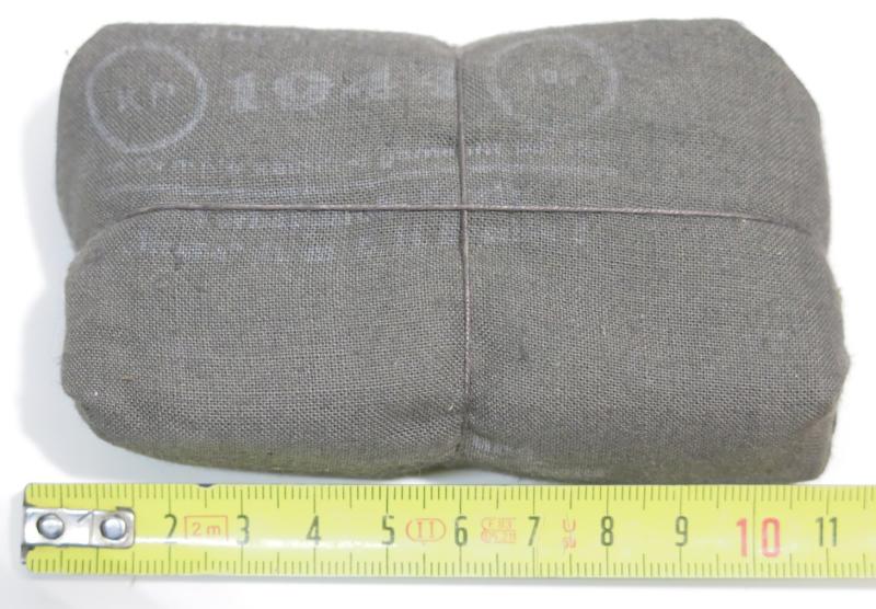 German Wehrmacht Medical Big Field Dressing 1944 Mint.