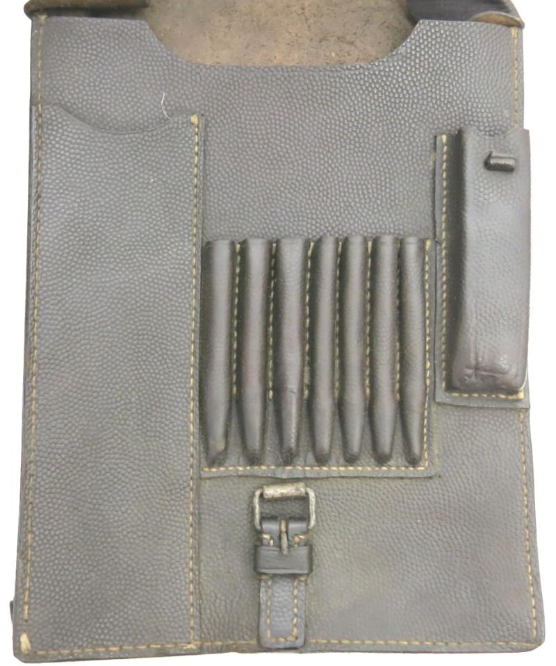 German Wehrmacht/Luftwaffe Dark Brown Meldekartentasche M35 Map Case C. RIESE Berlin SO 16 1940 Dated Nearly Mint.