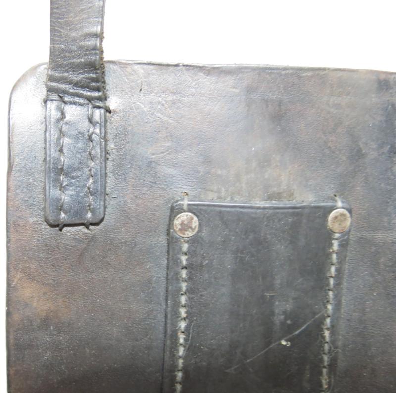 German Wehrmacht Karbid Lamp Bakelite Or Einheitslaterne Steel Lantern Neck Leather Hanger, Hard To Find.