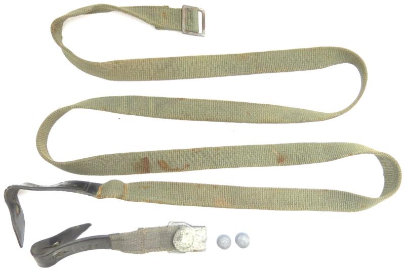 German Wehrmacht Matching Original Set Of Long And Short Strap For Gas Mask Can, ebd 44.