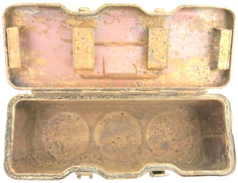 German Wehrmacht Deutsches Afrika Korps DAK 3 S.Mi.35 Schrapnellmine 35 Transport Box Case, Tropical In Sand Colour And Battle Damage.