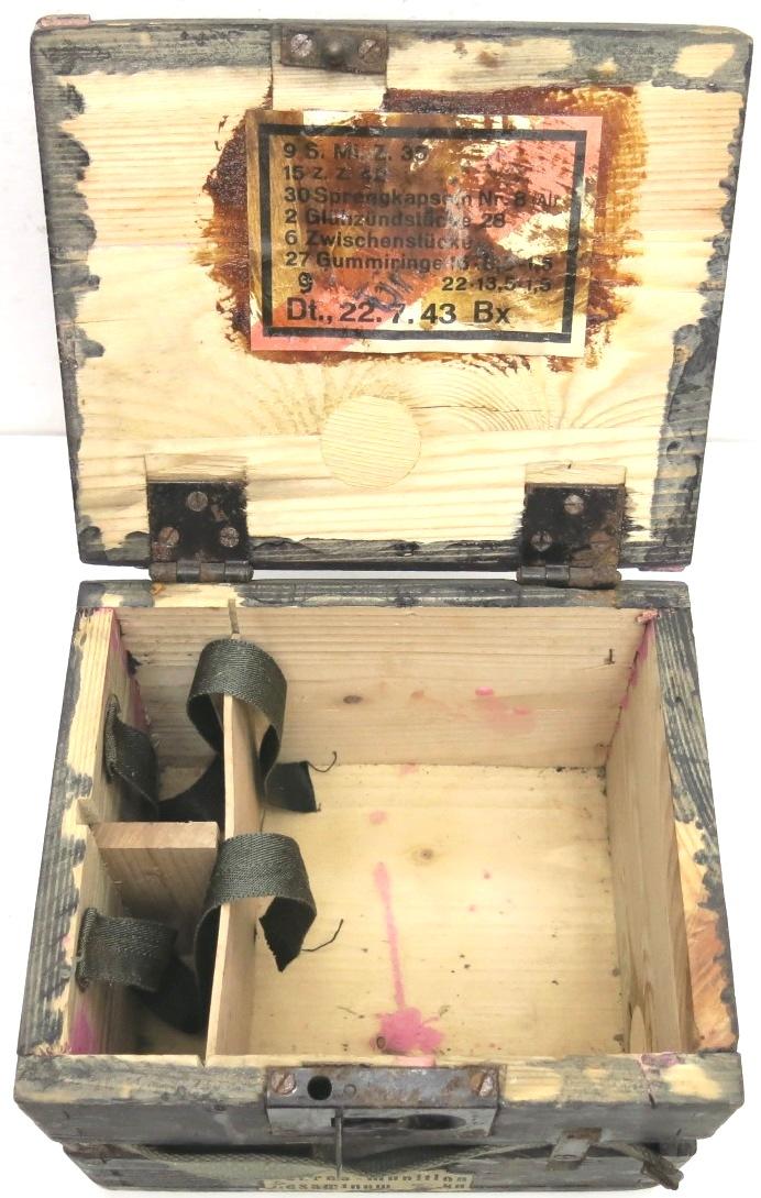 German Wehrmacht Zündmittel für je 9 S.Mi.35 Schrapnellmine 35 Spare Fuzes And Parts Box For 9 Mines, jtw 1943, Minty.