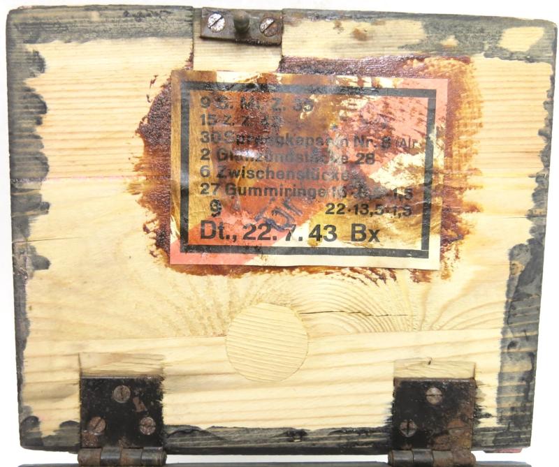 German Wehrmacht Zündmittel für je 9 S.Mi.35 Schrapnellmine 35 Spare Fuzes And Parts Box For 9 Mines, jtw 1943, Minty.