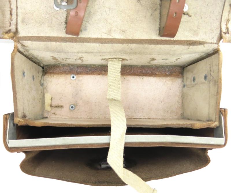 German Wehrmacht Sanitätstasche Für Sanitätsoffiziere Medical Pouch For Officer BOLLMANN TUTTLINGEN 1943, Total