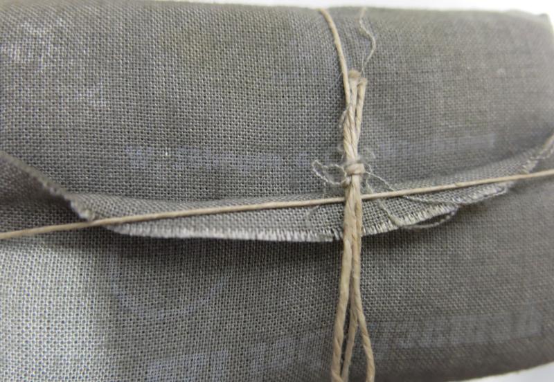 German Wehrmacht Medical Verbandstoff Big Field Dressing W. Söhngen & Co. 1944 Mint.