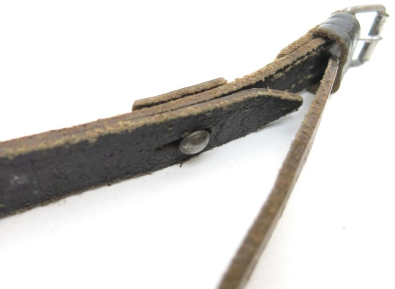 German Wehrmacht Fast Release Utility Strap 54 x 1,8 cms 17 Holes CARL HEPTING & Co. STGT. FEUERBACH 1941, Nearly Mint.