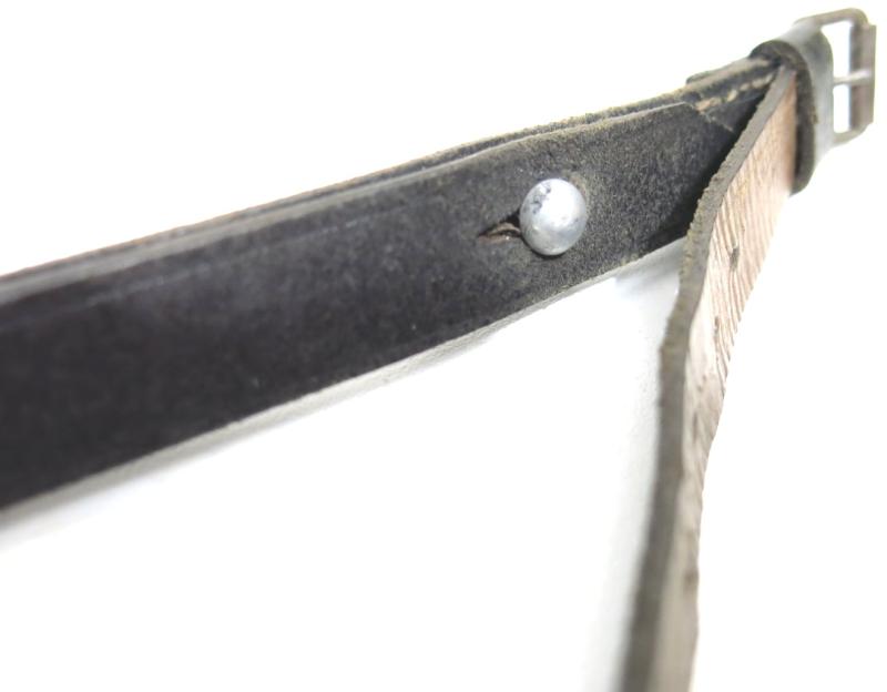 German Wehrmacht Fast Release Utility Strap 57 x 1,8 cms 17 Holes JOSEF GOERTZ LEDERWARENFABRIK LINNICH 1940 Nearly Mint.