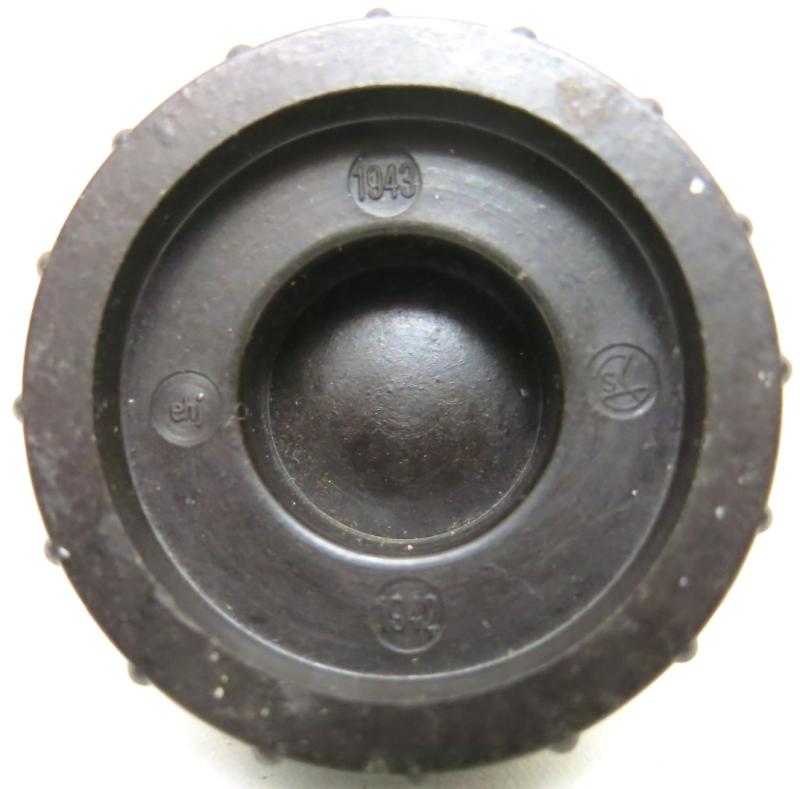 German Luftwaffe Bakelite Transport Plug For ELAZ Electrische Aufschlag Zünder Electrical Aerial Bomb Fuzes ehj 1942 1943 With Cardboard Washer, Very Hard To Find As A Spare Part.
