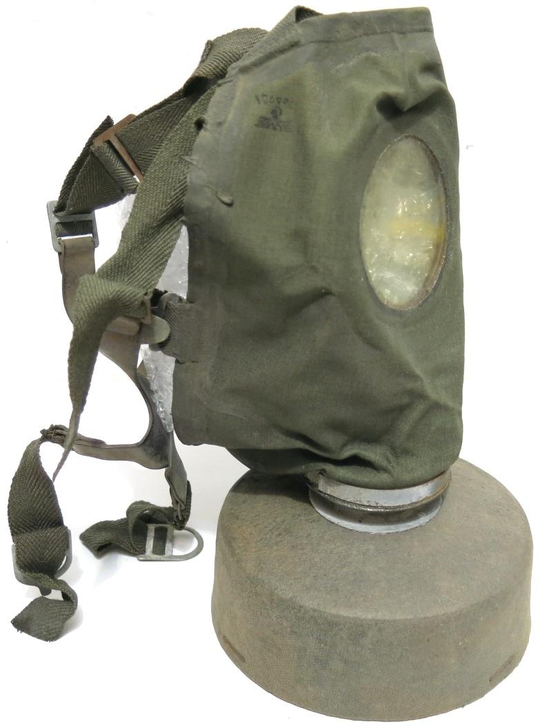 German Luftschutz Volksgasmaske VM44 Size 2, (Medium), 1945 Dated With Total Last Ditch Cardboard Made Filter.