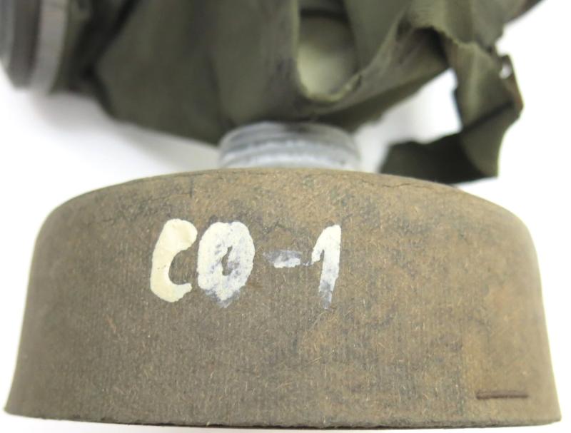 German Luftschutz Volksgasmaske VM44 Size 2, (Medium), 1945 Dated With Total Last Ditch Cardboard Made Filter.