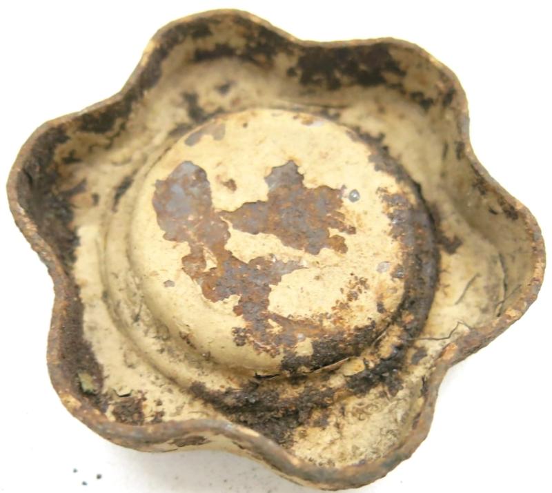 German Wehrmacht T. Mi. 42 Tellermine 42 Fuze Plug In Sand Colour Complete With Washer.