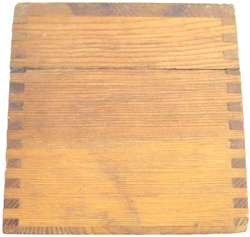 German Wehrmacht Einheitstablettenkasten Pill Box, Empty, But Complete With Rack And Label.