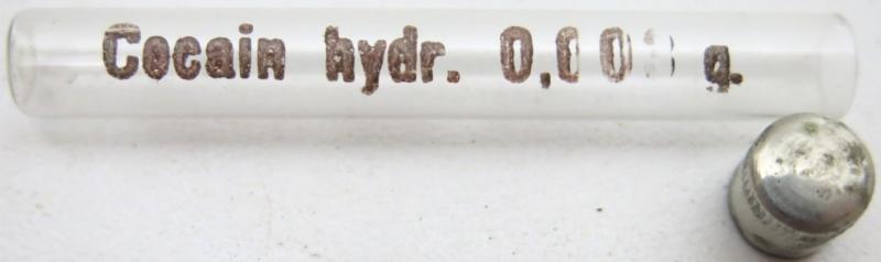 German Wehrmacht Sanitär Small Glass Tube Cocain hydr. 0,003 g., EMPTY.
