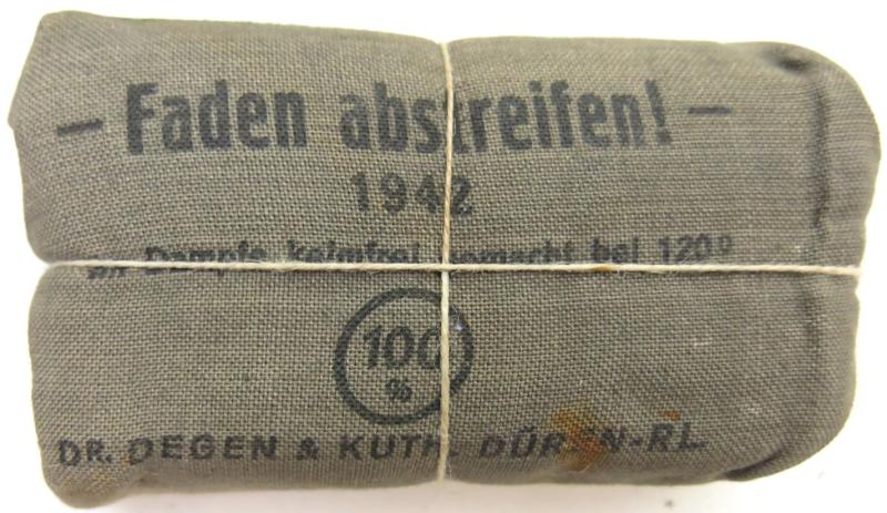 German Wehrmacht Medical Verbandstoff Verbandkasten Medium Size Field Dressing 1942, Not Mint, But Unused.
